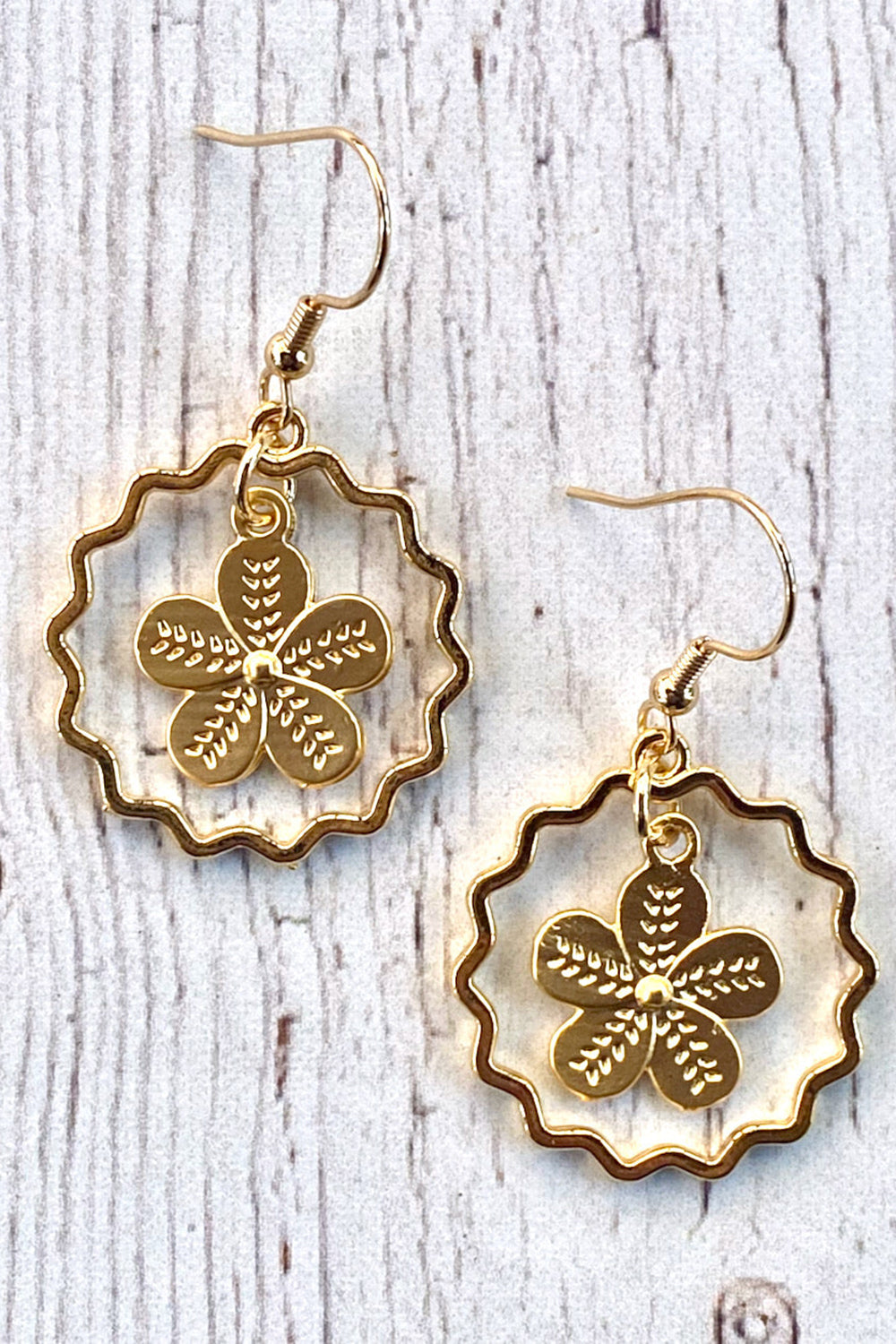 Fly Away Earring - Flower